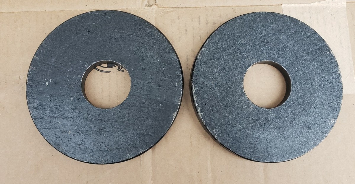 Lot Vintage De 2 Assiettes De Poids YORK 1,25 Kg En Fonte - Pour Barre 1 Pouce
