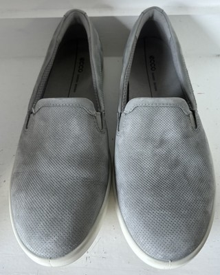 ECCO Danish Design Perforated Suede Slip On Sneakers Shoes  display picture 3