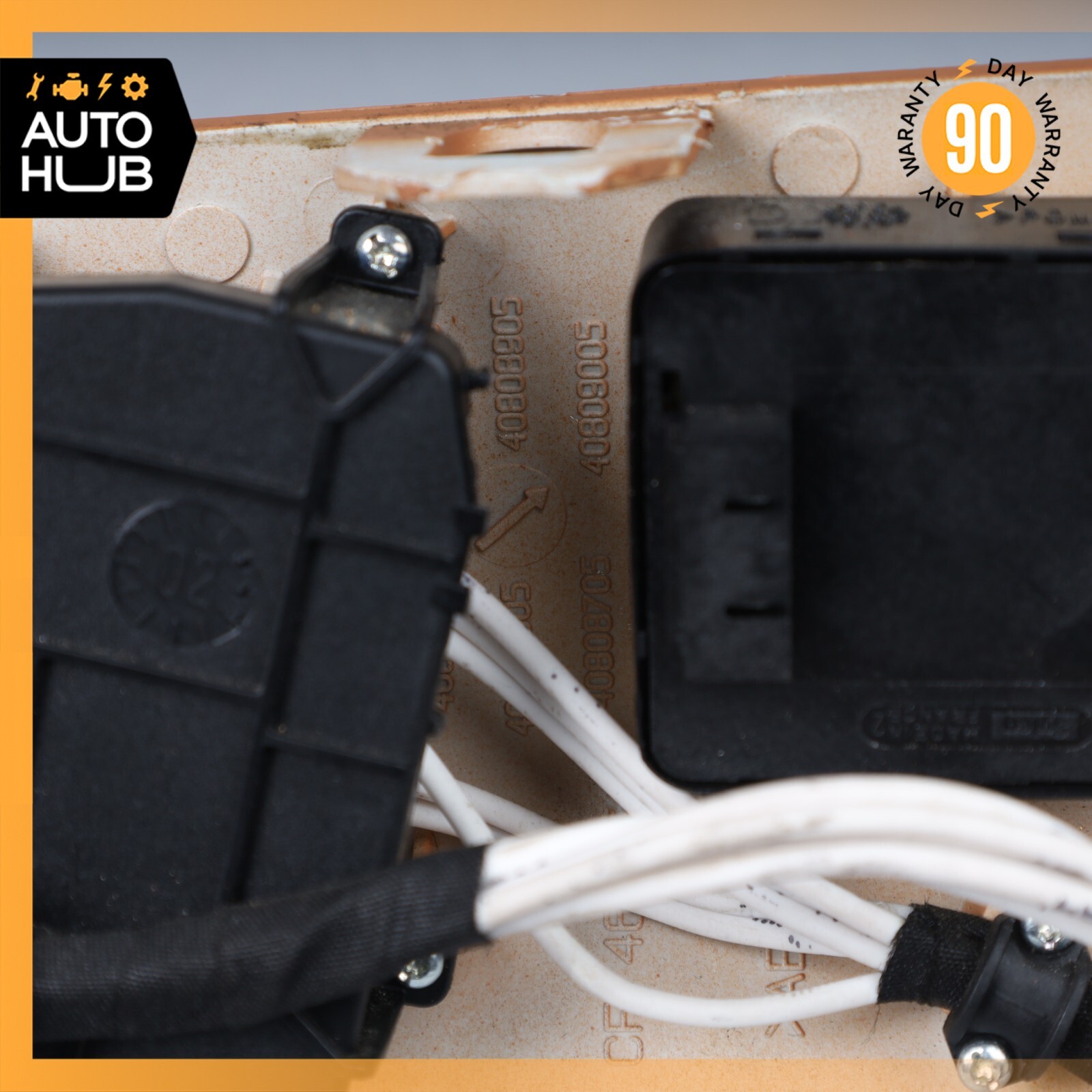 03-13 Maserati Quattroporte M139 Front Right Side Seat Control Switch OEM