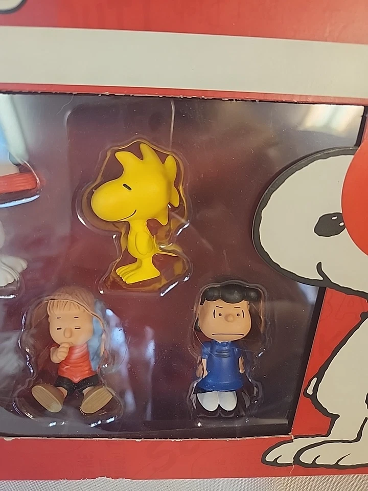 Peanuts "The Gang" Schleich 5 FIGURAS Snoopy Woodstock Charlie Linus Lucy Nuevo de Lote Antiguo Foto 3 de 4