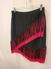 011626 Black skirt w/hot Pink Fringes, size XXL