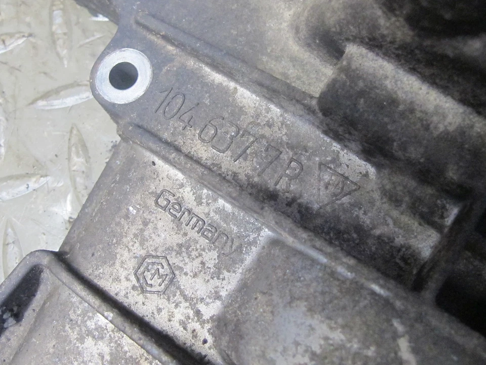 02-05 PORSCHE 911 996 3.6L M96.03 TRACCIÓN TRASERA MOTOR 1-3 CULATA TAPA VÁLVULA Foto 4 de 4