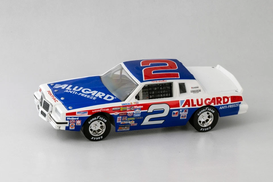 1985 Rusty Wallace #2 Alugard 1:24 Action Historical Series - Image 2 of 2