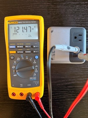 Fluke 89 IV (Fluke 189 Successor) TRMS Multimeter - Ships from Ohio