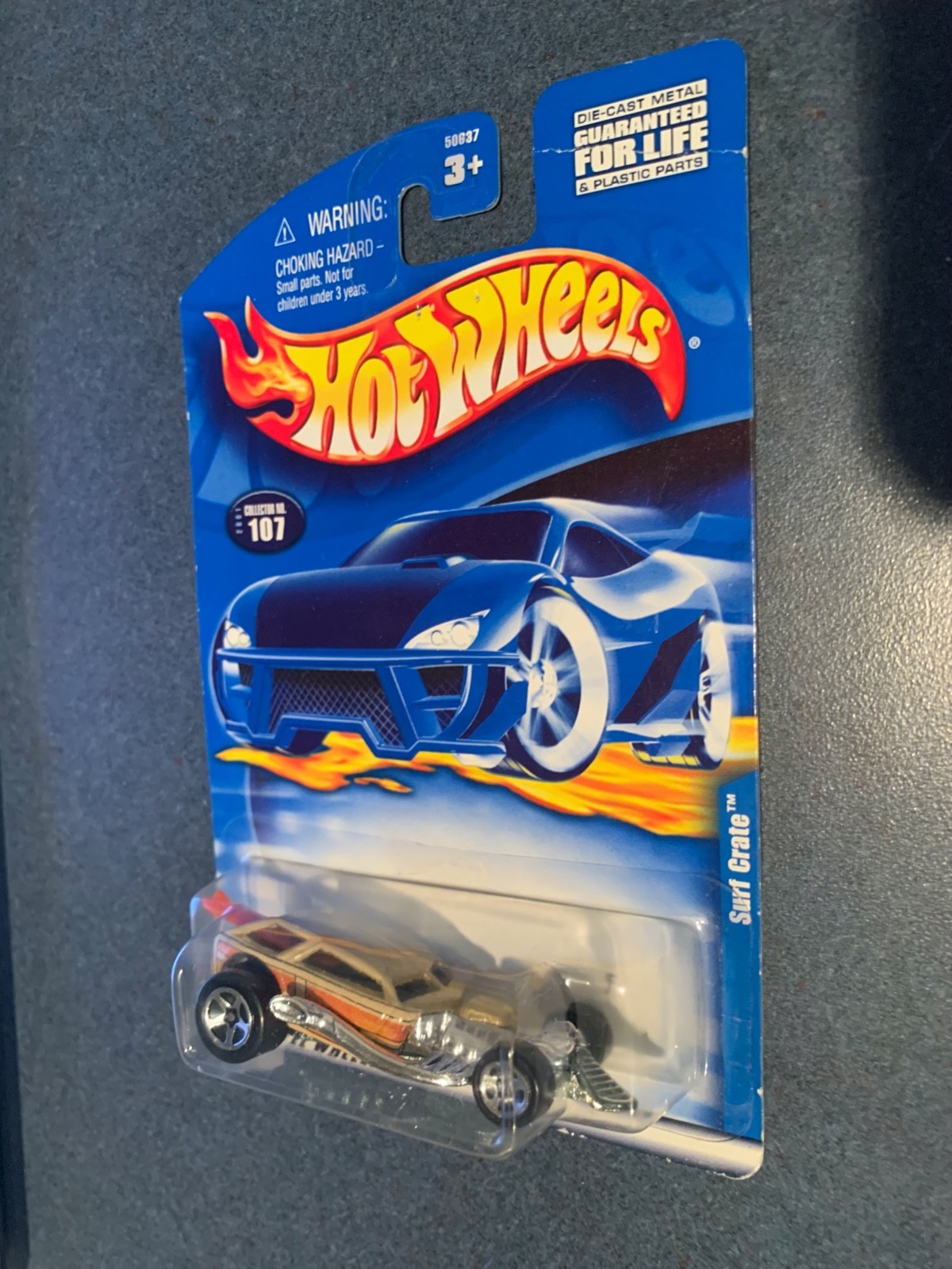 NIB 2001 Hot Wheels Surf Crate GOLD   5SP Wheels. collector no. 107
