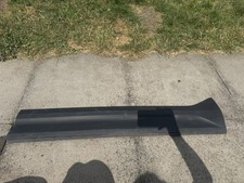 Volvo Xc40 18-23 Front Right Door Lower Moulding Genuine 31448317 31448337 I9k10 Volvo Xc40 18-23 Front Right Door Lower Moulding Genuine 31448317 31448337 I9k10