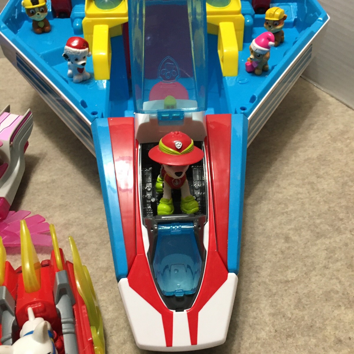 ※まとめ売り中です　PAW PATROL バウ・バトル・しゅつどう! HUGE Lot PAW PATROL Super Paws Command Center+10 Vehicles 20 Pups