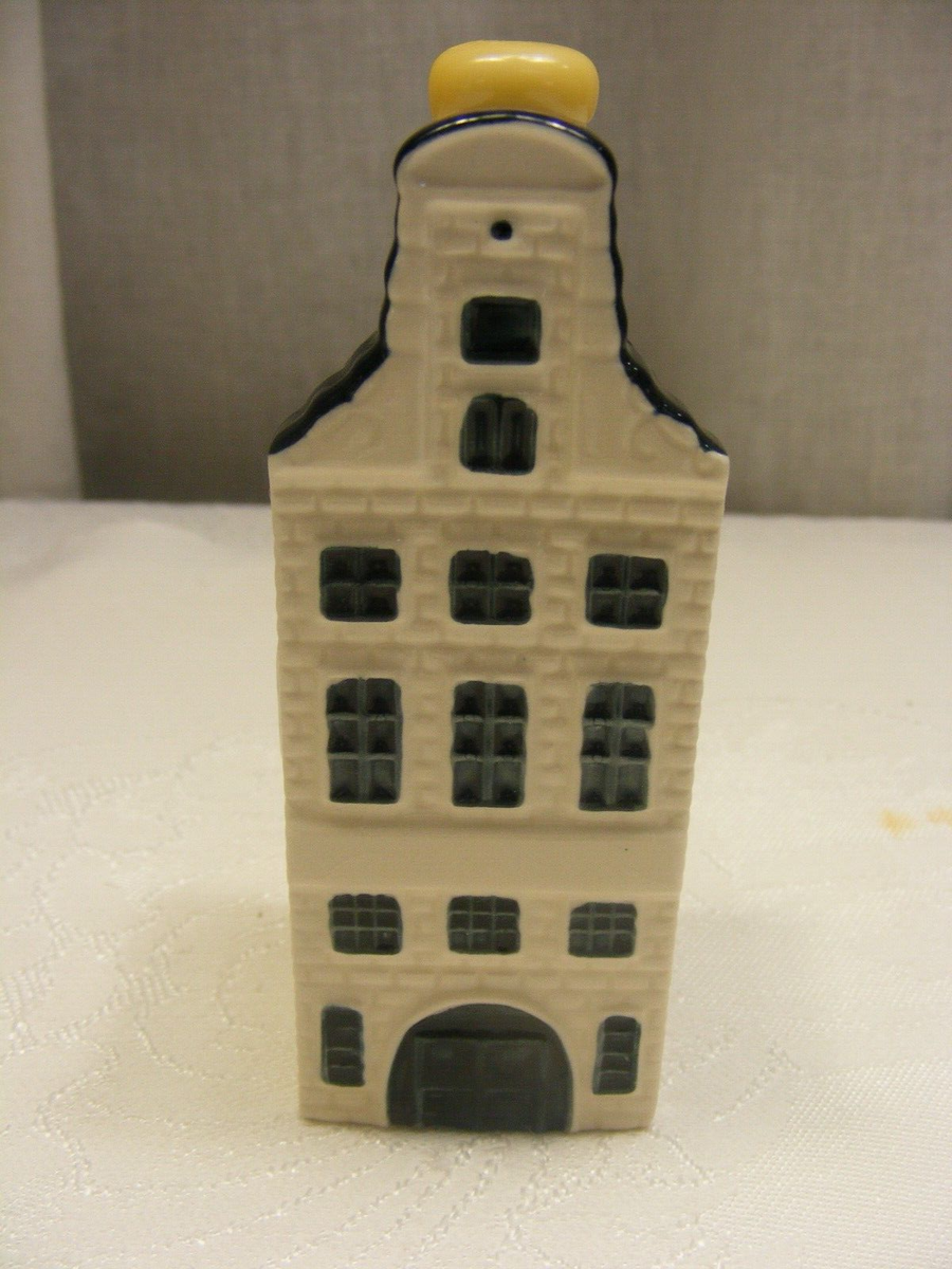 2014 KLM Porcelain Miniature House Blue Delft by KLM Amsterdam