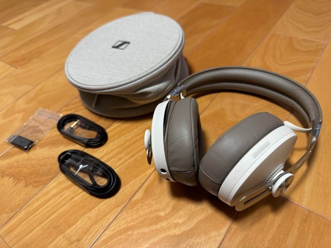 Sennheiser Momentum Wireless 3 M3AEBTXL Glay White Used From