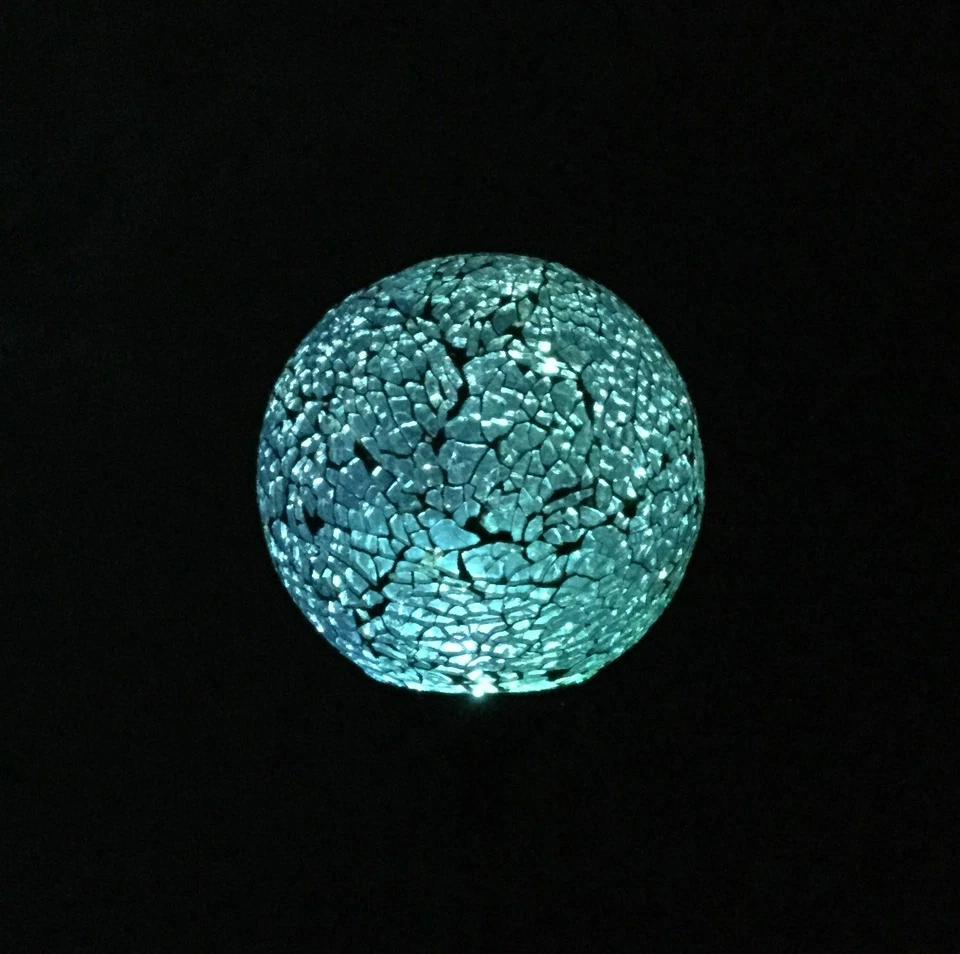 Bola de luz de vidrio mosaico azul solar, decoración de jardín paisaje globo multicolor LED Foto 4 de 4