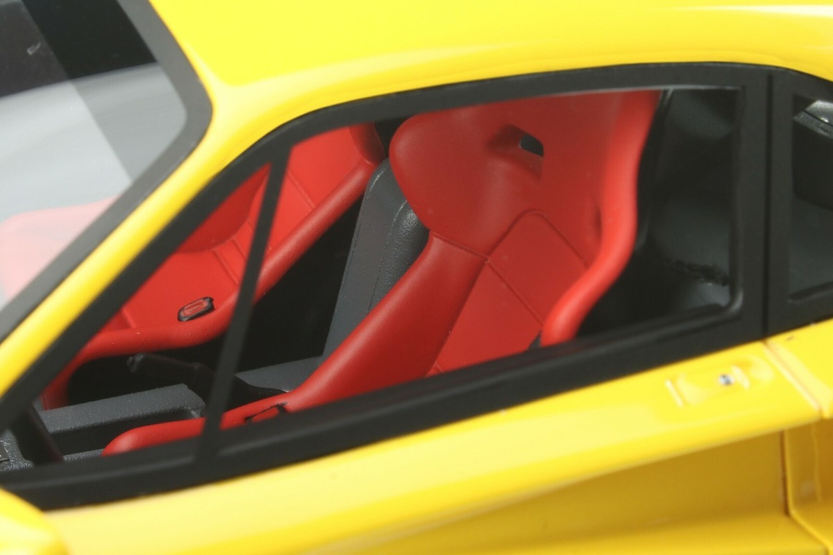1987 FERRARI F40 GIALLO MODENA YELLOW by GT SPIRIT GT839 1:18