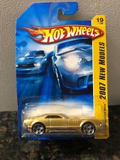 Hot Wheels 2007 New Models CCM Country Club Muscle 19/180, Gold