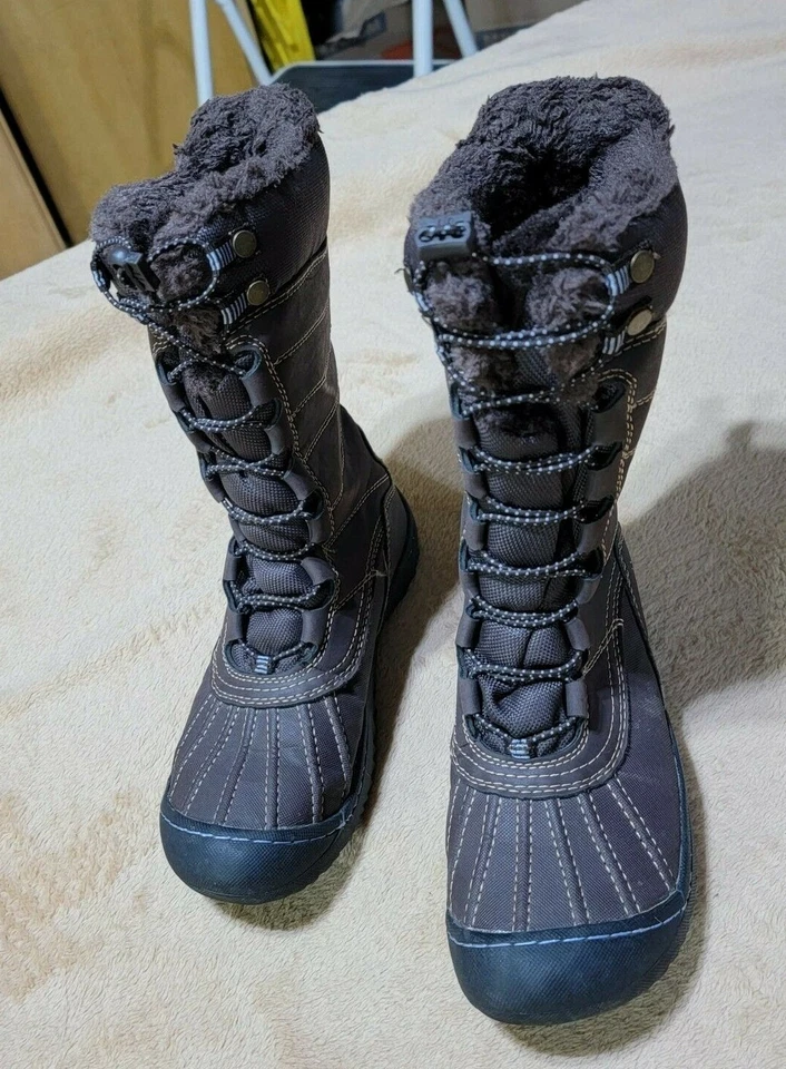 Botas de invierno veganas J-41 Avery Jeep para mujer talla 7 6M Foto 4 de 4