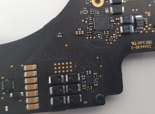 820-00923-A Logic Board for MacBook Pro 13 A1706 Parts only inc VAT - Picture 3 of 3