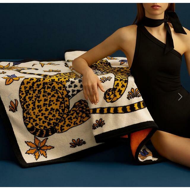 稀少 HERMES-PARIS 豹デザイン バスタオル 約65×90 HERMES Paris Beach Towel Leopards Print Bath Towel Blanket