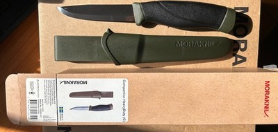 Morakniv Companion Heavy-Duty , 4.09'' Carbon Steel Fixed-Blade Knife/Sheath NIB!