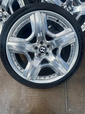 Set Of 2753521 2012 Bentley Continental Gtc Rims With Tires