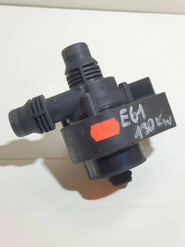 BMW 5 Touring E61 Zirkulationswassermotor 50018904 133404T169 32263814
