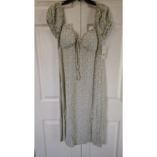 NWT No Boundaries Floral Print Puff Shoulder Summer Midi Dress Small