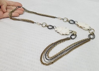 Vtg Howlite Slabs With Mixed Gold Tone Black & Silver Tone Multi Strand Necklace