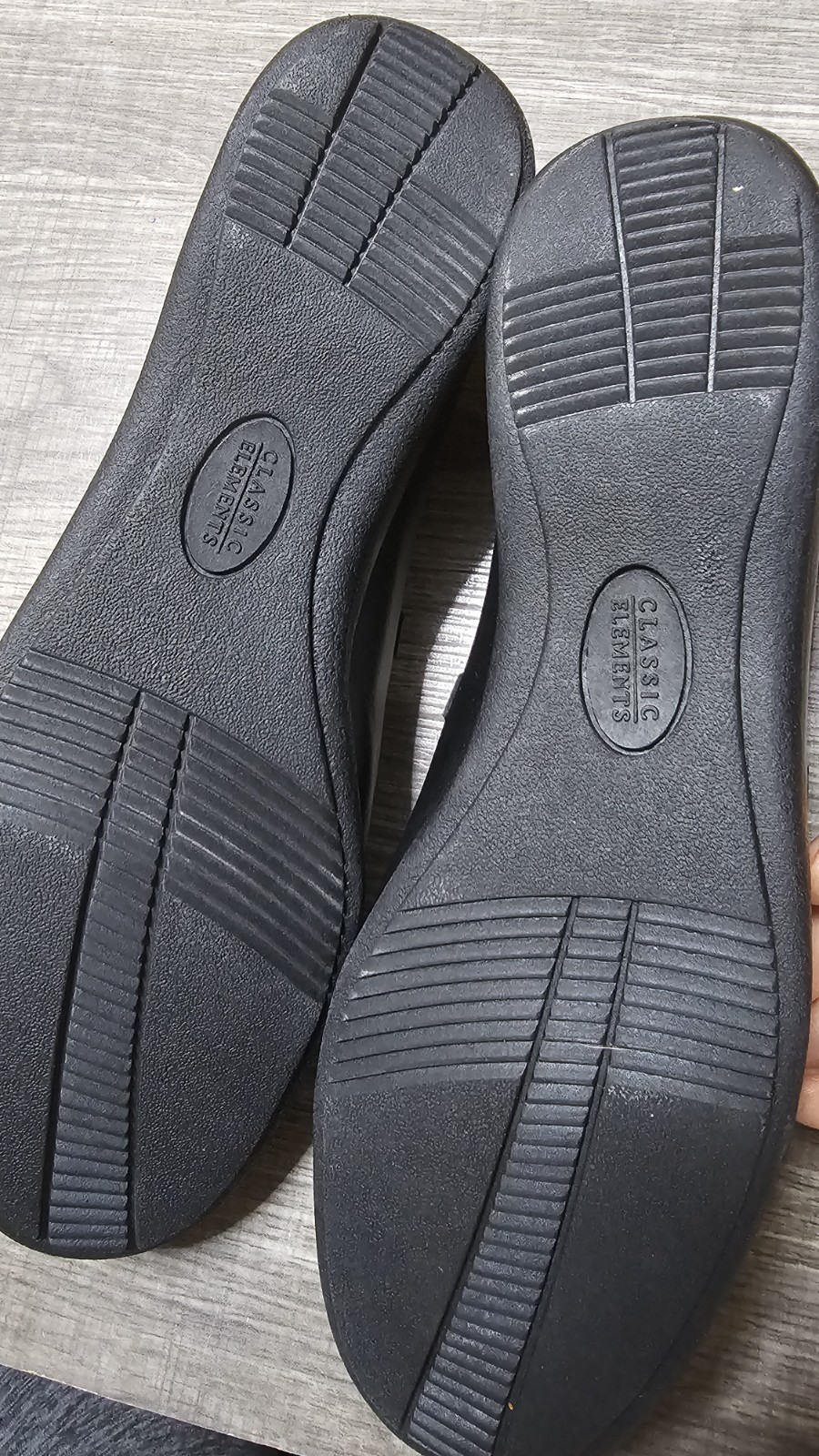 Classic Elements Women's Black Leather Loafers Ev… - image 9