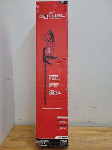 Milwaukee 3033-20 M18 FUEL 18V 24" Cordless Hedge Trimmer *TOOL ONLY*