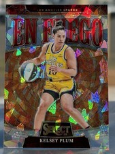2025 Panini Select WNBA - En Fuego Kelsey Plum #12 Ice Prizm