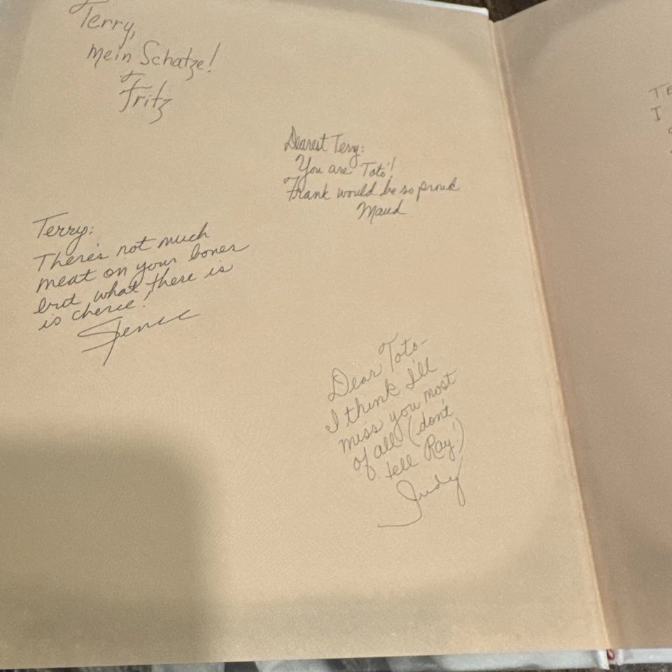 I TOTO by WILLARD CARROLL -A Dog Actor  Memoir - 1st Edition AUTOGRAPHED COPY Foto 3 de 4