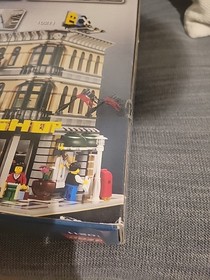 LEGO (10211) Creator Expert: Grand Emporium New Sealed Retired Modular Building