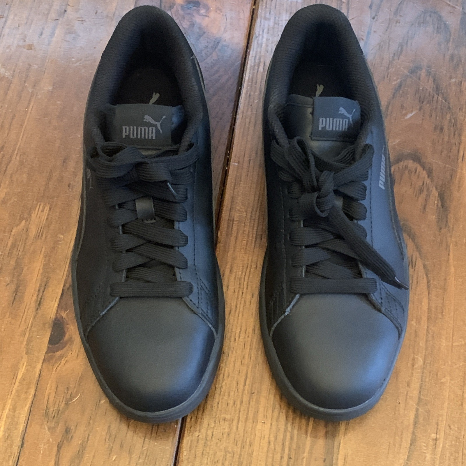 PUMA Shuffle Lace Up Boys Black Sneakers size 7c. BRAND NEW. 