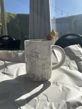 Zrike Brands Disney Winnie the Pooh Hanging Pooh Coffee / Tea Mug