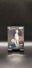 2025 Panini Prizm WNBA - Rookie Variation Aziaha James #141 (RC)
