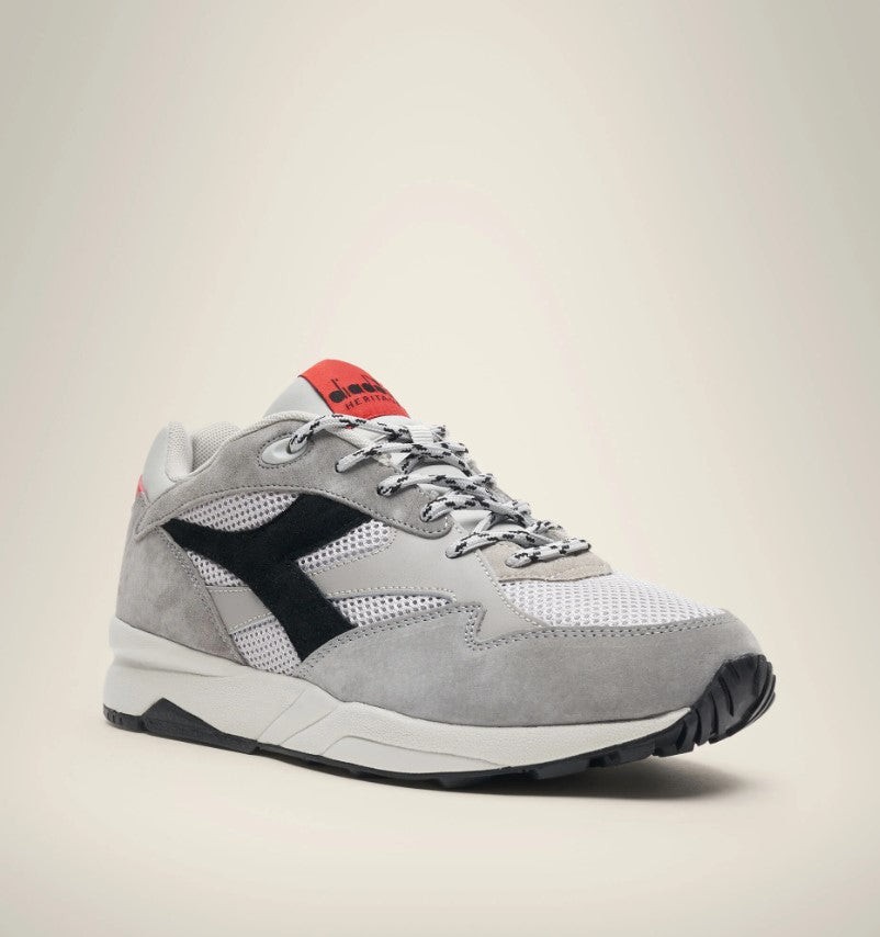 Diadora Heritage Shoes Eclipse Premium Trainers Leather Blend Grey Man image 2