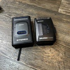 Sanyo Portable Stereo AM/FM MGR59  Sony Walkman Untested As Is 