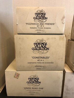 Heritage village collection 3点セット Amazon.com: Dept 56 Heritage Village The Spirit of Giving (Set of