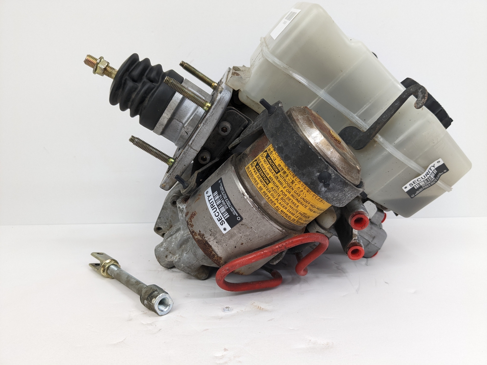 2003 2004 Toyota 4Runner Lexus GX470 ABS Brake Master Cylinder Boost