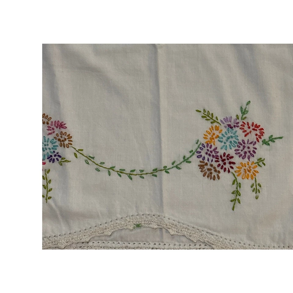Vintage Embroidered Floral Pillowcase with Lace Trim 20x29" - Image 3 of 4