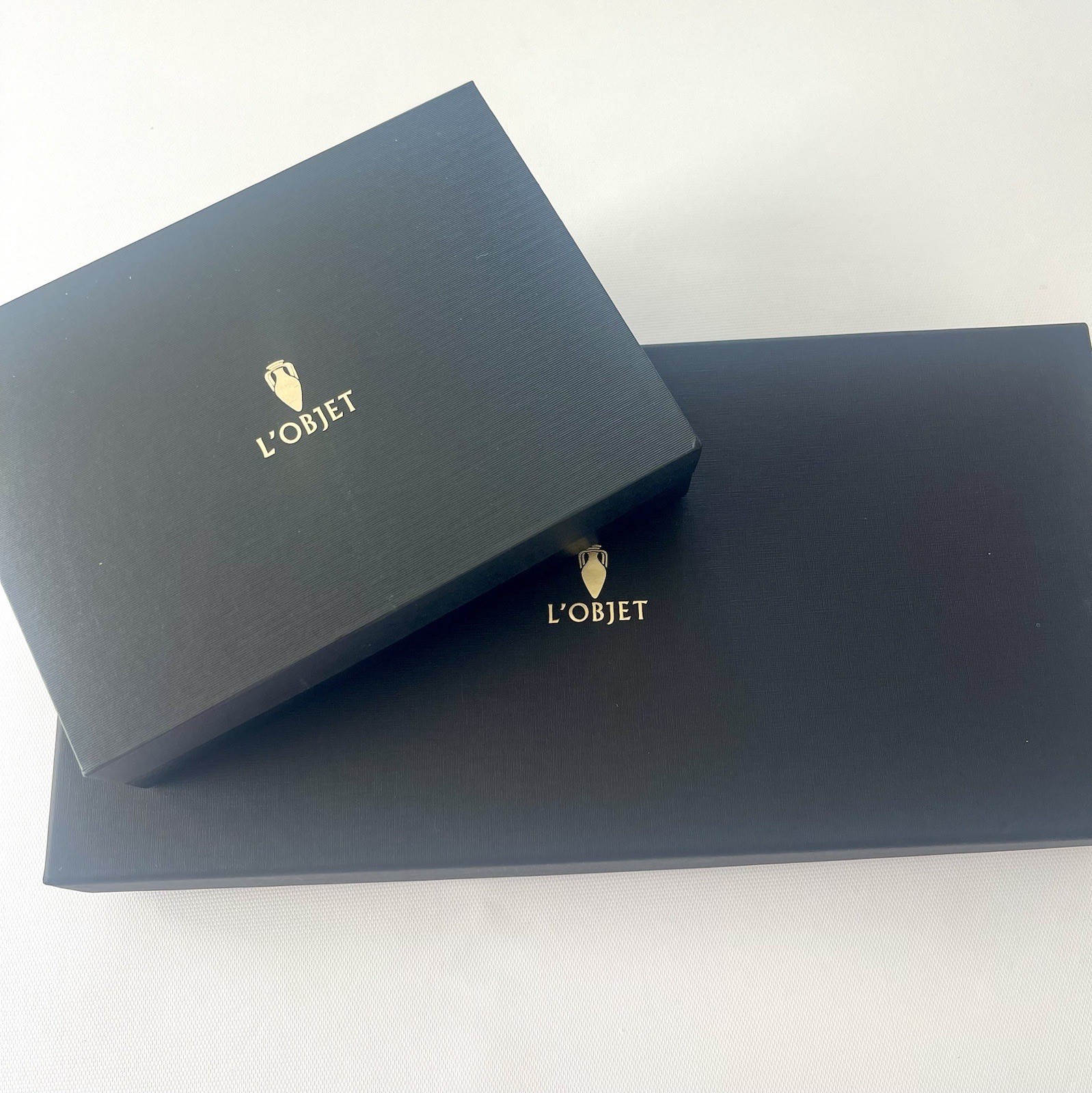 L’Objet Set/2 Leopard Gold Porcelain Serving Platters 11.75 X 5.5” & 7 X 5” NIB