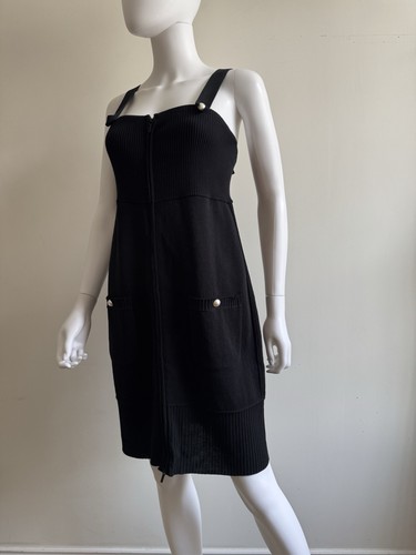 £3,250 Auth Chanel Black Knit Zip Dress, Chanel CC Pearl Buttons Dress, UK 14 - Picture 5 of 24