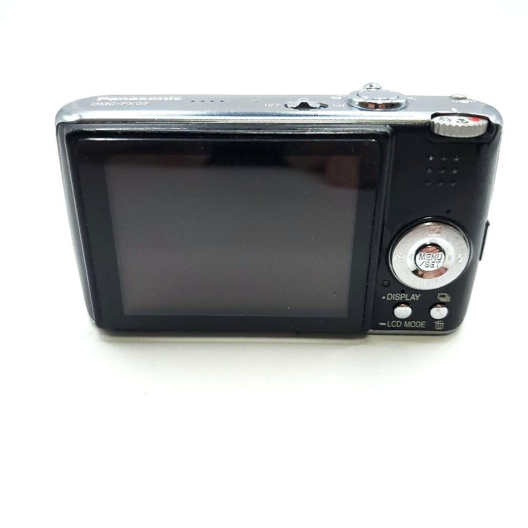 Panasonic LUMIX DMC-FX07 Compact Digital Camera Tested Retro CCD