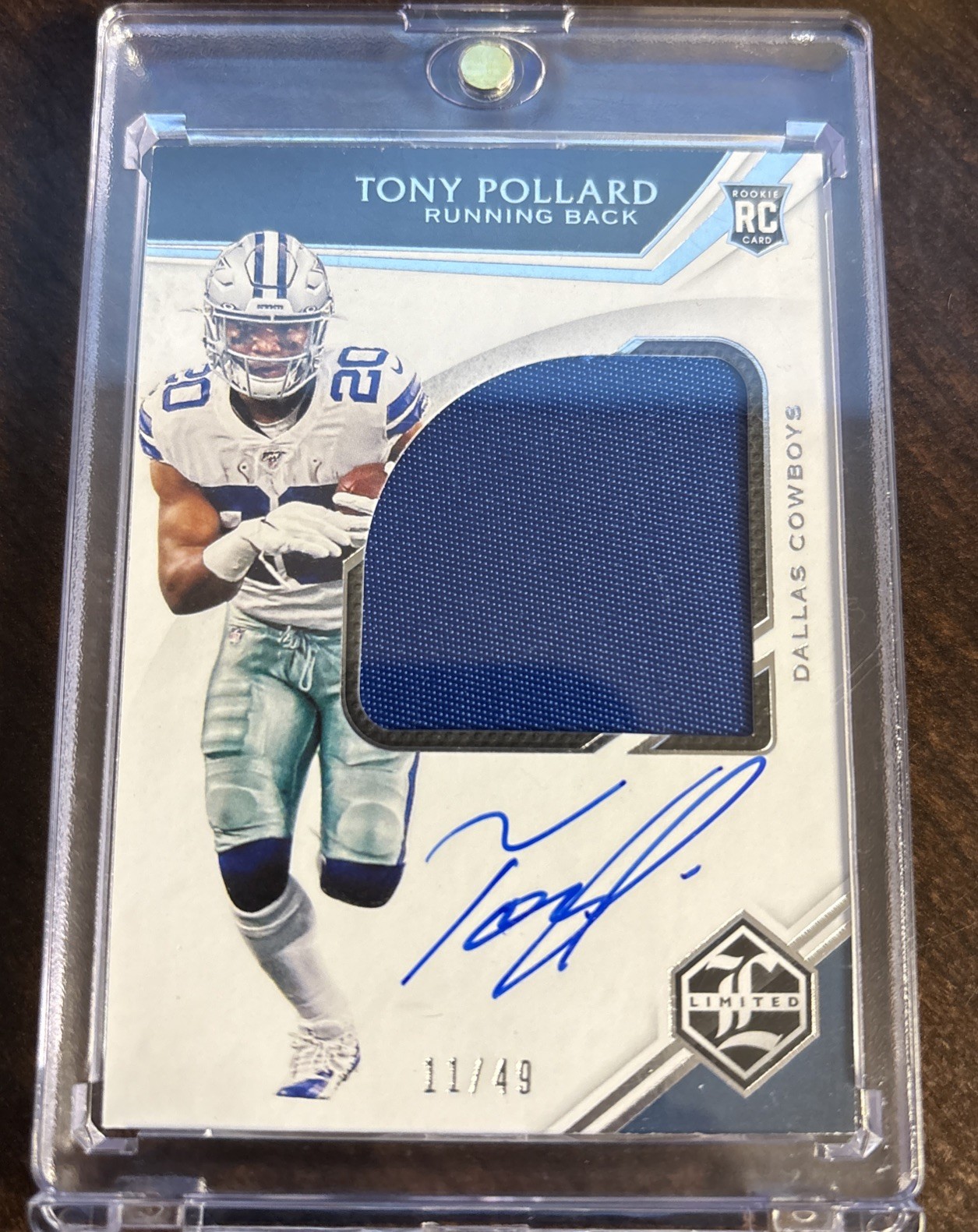 Tony Pollard Panini Limited #175 Autograph Patch Silver Spotlight