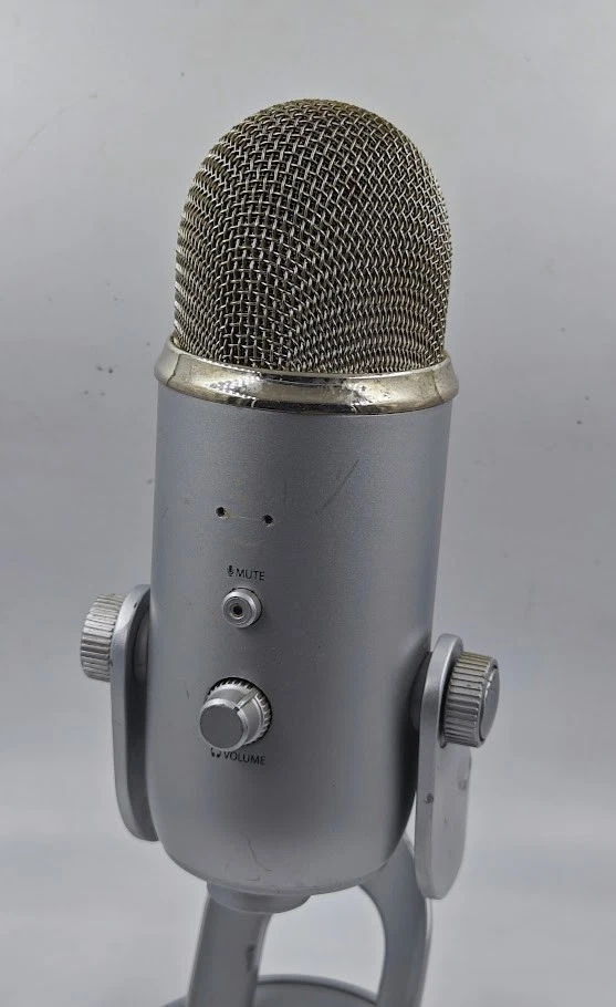 Blau Yeti Mikrofon - Ungeprüft, Zeichen Der Verwendung, Enthält Ständer - Bild 2 von 4