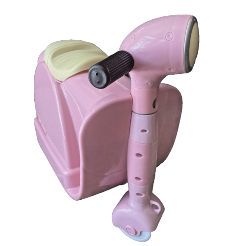 Pink Skootcase Luggage Kids Ride on Toy Scooter that doubles as luggage - Picture 2 of 8