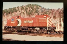 Train Railroad postcard Canadian Pacific Railway #8404 Alco GE Windsor Sta MJ224