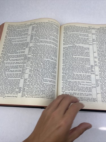 Vintage Holy Bible 1949 Hertel Blue Ribbon New Standard Reference Red Letter KJV - Picture 17 of 24