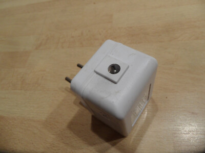 AC  Adapter Netzteil MultiFit ModelSKY35V12200    12V -  200mA - 2,4VA   n 794