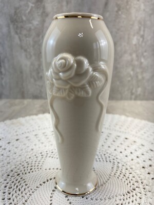 Lenox  Bud Vase 6'' Tall.   Ivory With Gold Trim