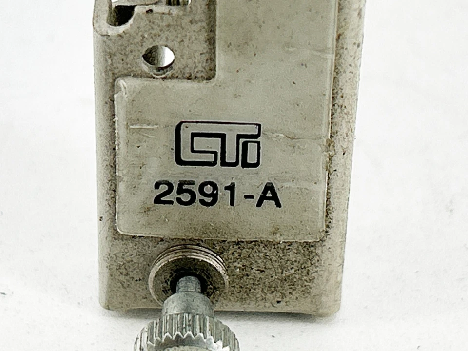 CTI 2591-A 16-Point Isolated 11-146 VDC Output Module Supports sourcing and sink - Image 2 of 4