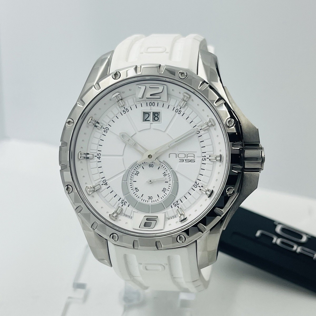 NOAページ NOA 356 Men's Watch White Silicone Sapphire Crystal Silver