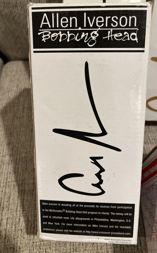 Allen Iverson Bobbing Head Lote Juego de 8 Incluye Banco Foto 3 de 4